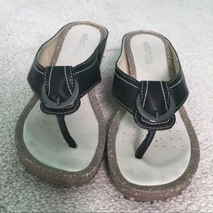 Patrizia black women’s  sandals  size 7.5